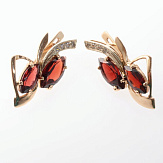 Серьга золото 585, общий вес - 3.67 г, чистый вес - 2.951 г